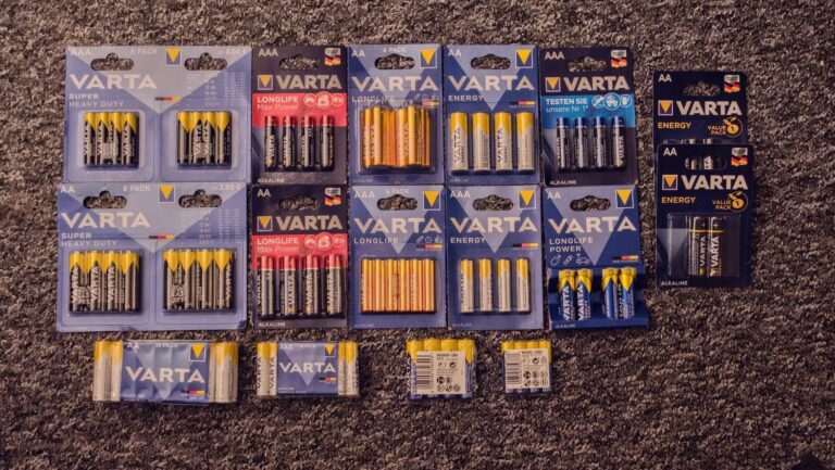 Mega test baterii AA/AAA #4 – marka VARTA