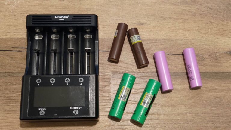 Uniwersalne ładowarki do ogniw 18650 21700 26650 AA AAA (Li-Ion & NiMH/NiCd) marki LiitoKala